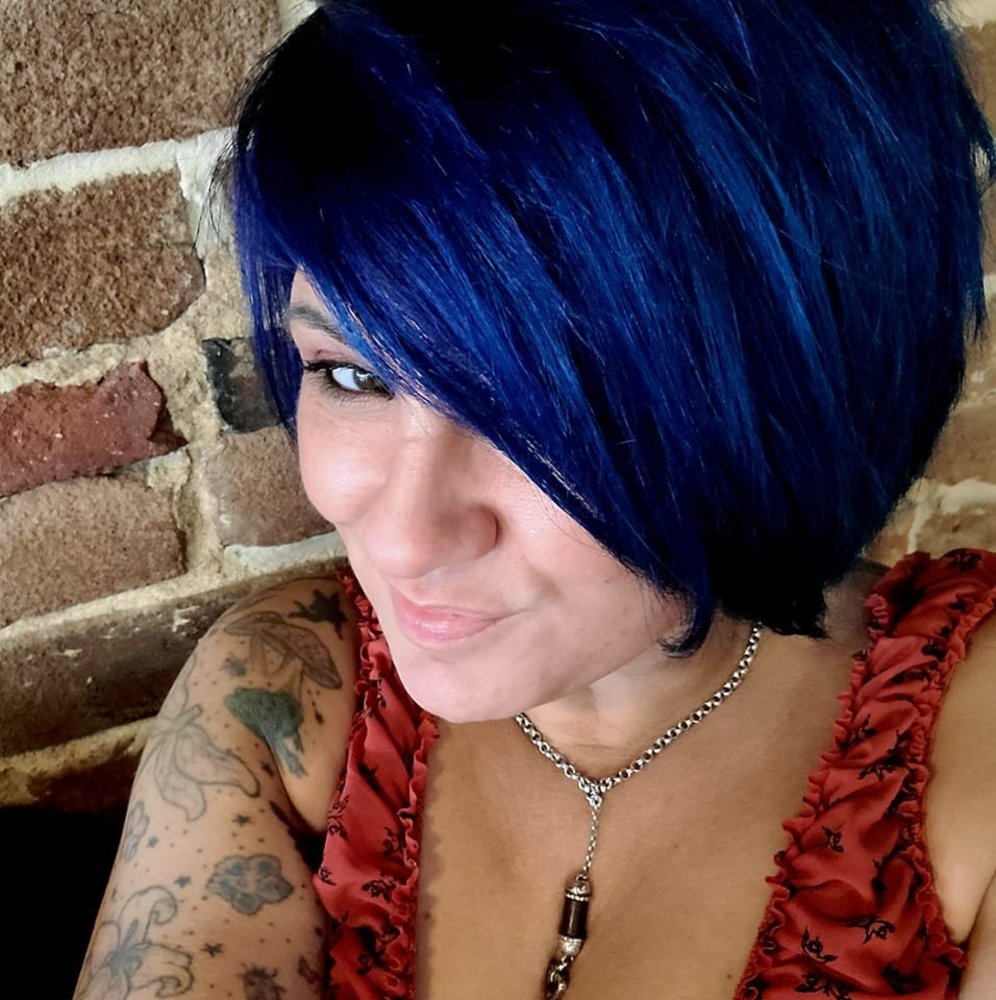 Meet your Posher, Tiffany